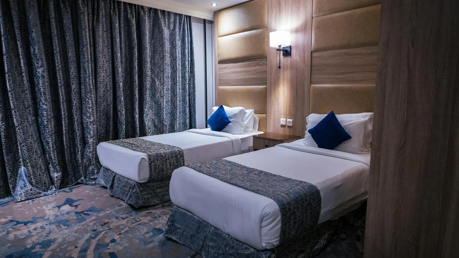 Ebreez Hotel Jeddah 0*,  Saudi Arabia