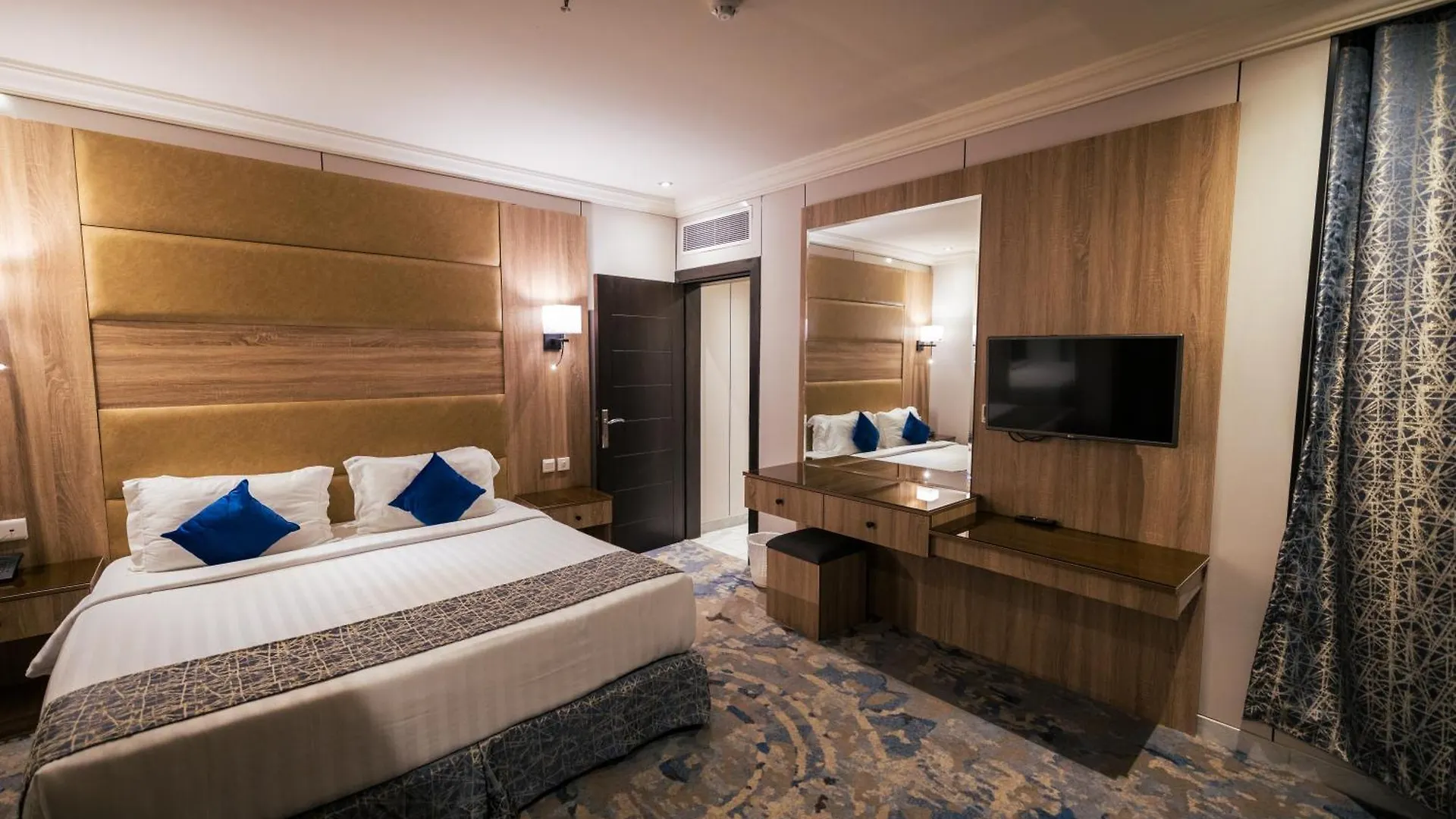 Ebreez Hotel Jeddah