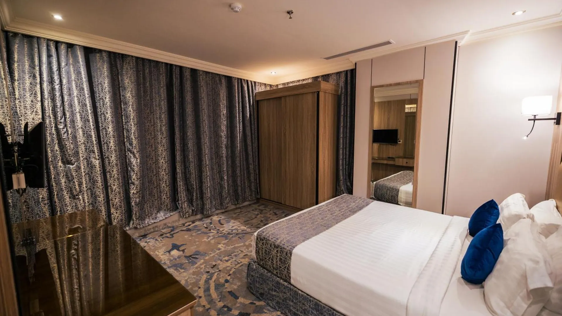 Ebreez Hotel Jeddah